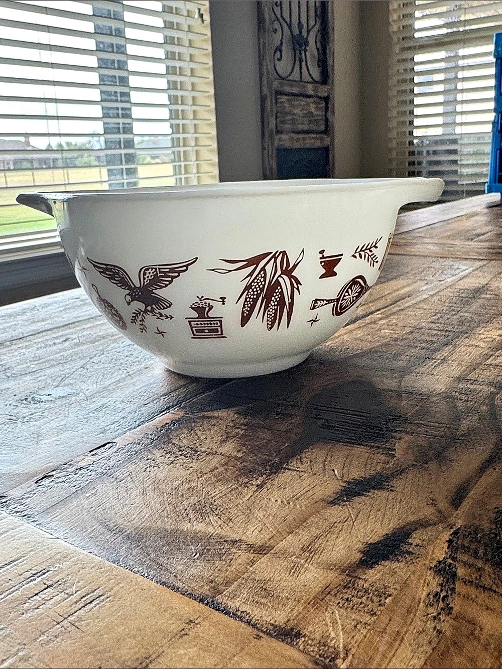 Pyrex Early American Mixing Bowl White & Brown